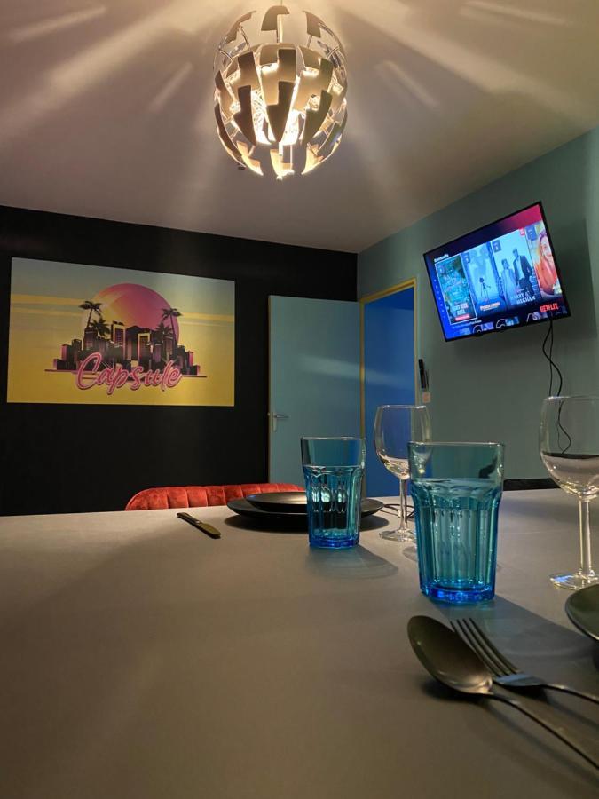 Capsule Miami Vice - Jacuzzi - Billard - Ecran Cinema & Netflix - Ping-Pong - Nintendo & Jeux- 리에뱅 외부 사진