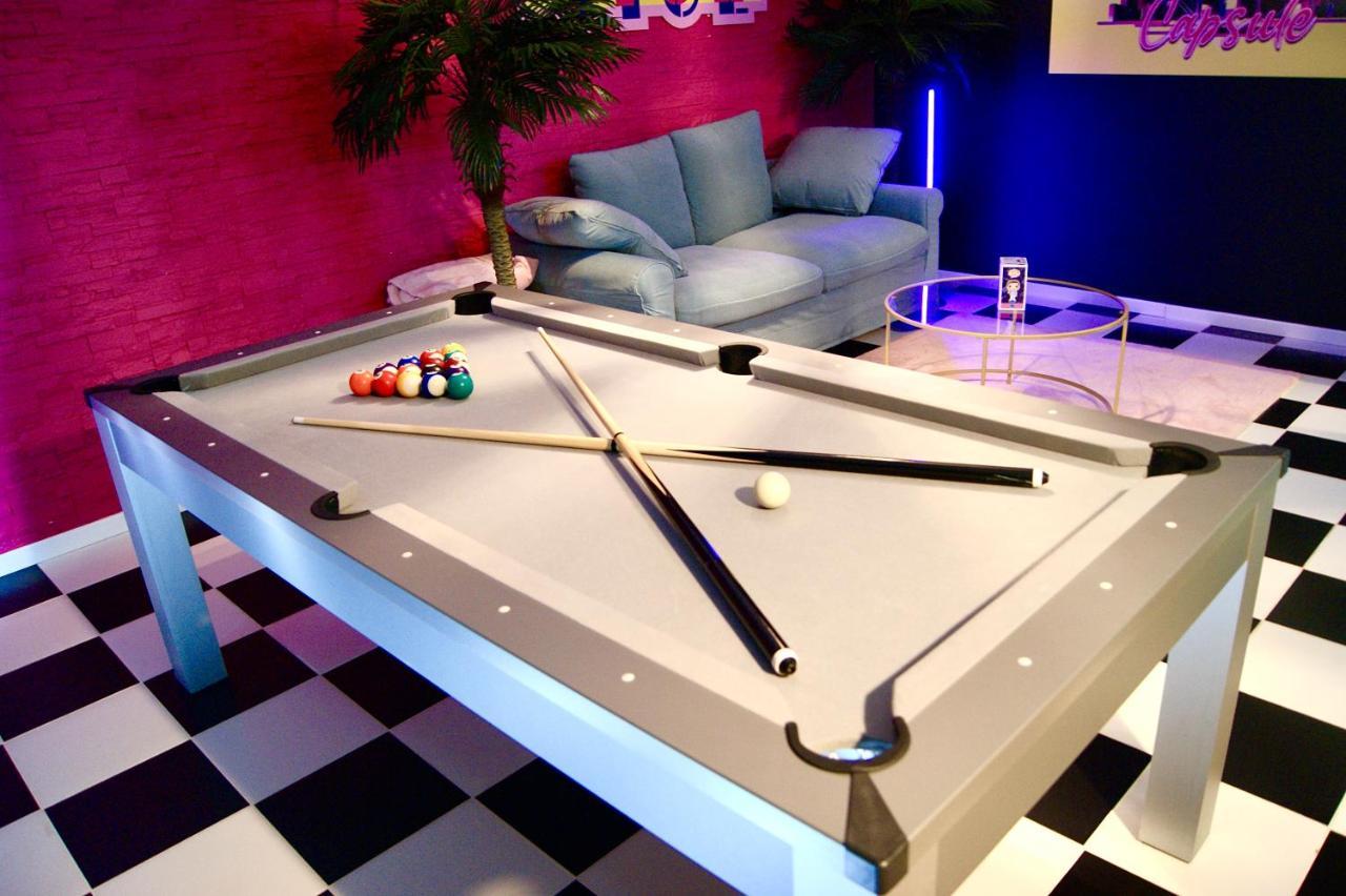 Capsule Miami Vice - Jacuzzi - Billard - Ecran Cinema & Netflix - Ping-Pong - Nintendo & Jeux- 리에뱅 외부 사진